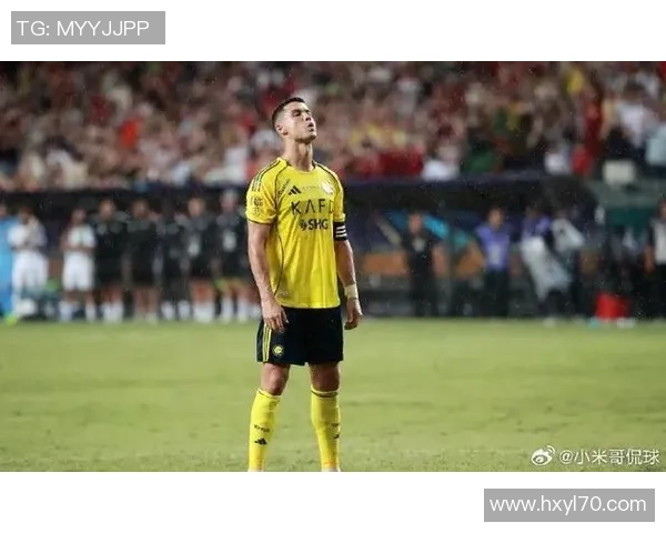 亿万身价的足球明星背后的奋斗与荣耀之路 亿万身价的足球明星背后的奋斗与荣耀之路