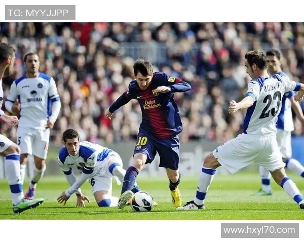 足球明星谁才是真正的球场之王探讨各大球星的实力与成就