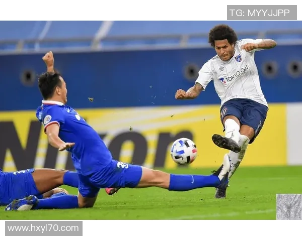 足球大雾中的迷雾与激情如何影响比赛进程与球员表现 足球大雾中的迷雾与激情如何影响比赛进程与球员表现